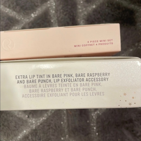 Make Up Bundle - Picture 3 of 3